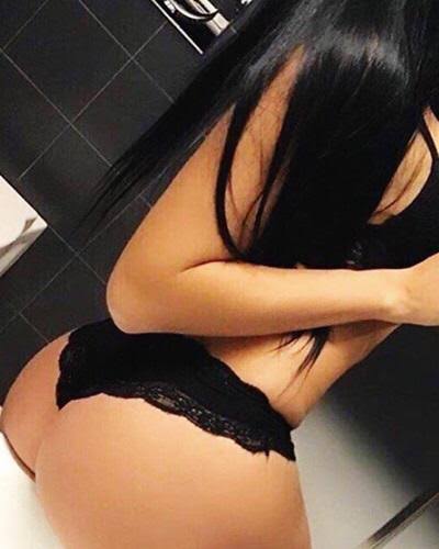 Adalar Esmer Escort